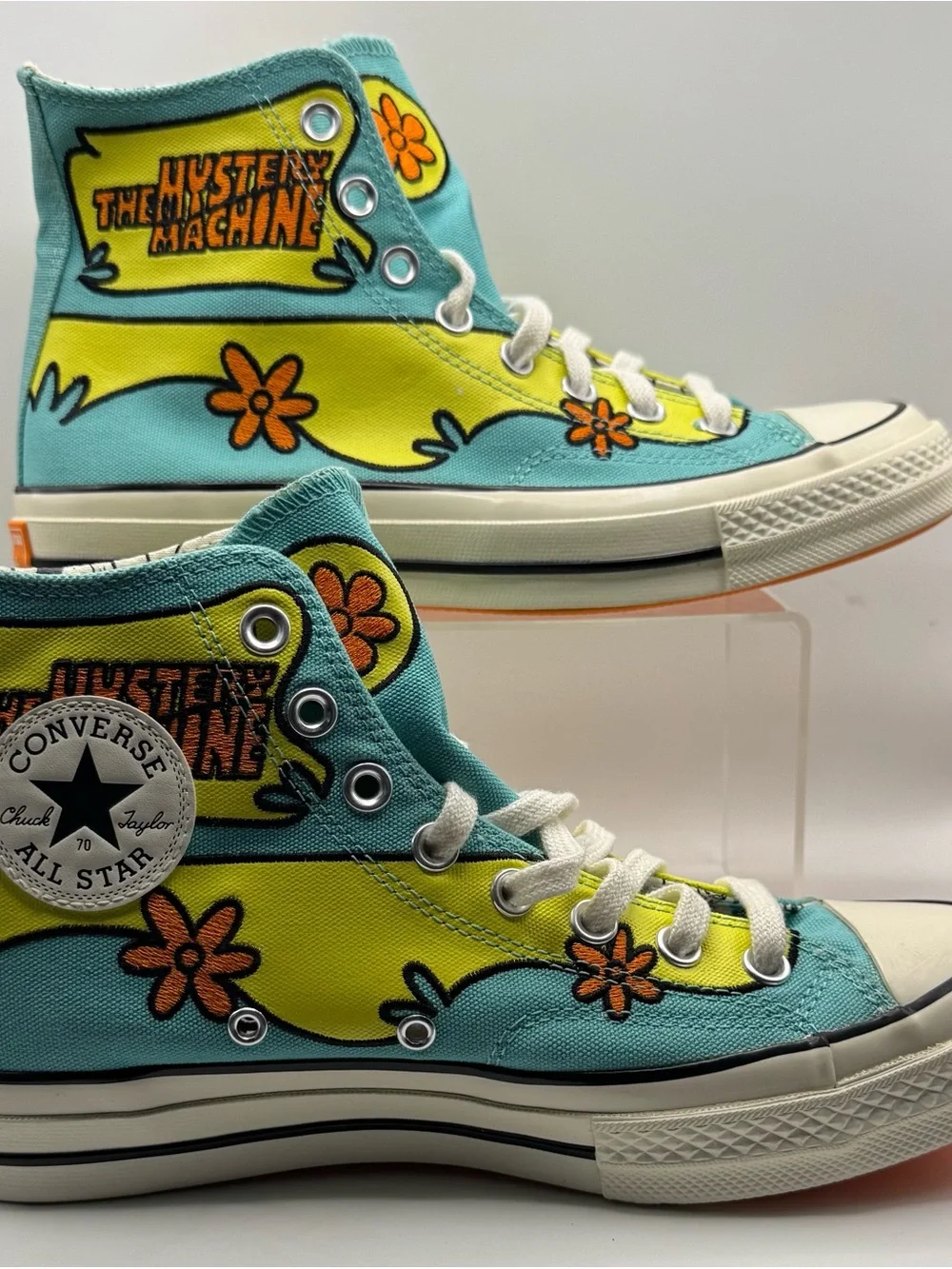 Converse Mens Sz. 7 Chuck Taylor All Star High Top Sneakers - Scooby-Doo Rare